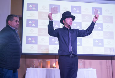 Artista Mago Harry en Hotel Manquehue Puerto Montt