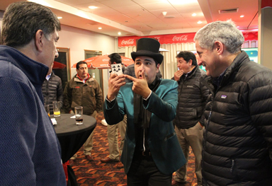 Artista Mago Harry en evento Coca Cola