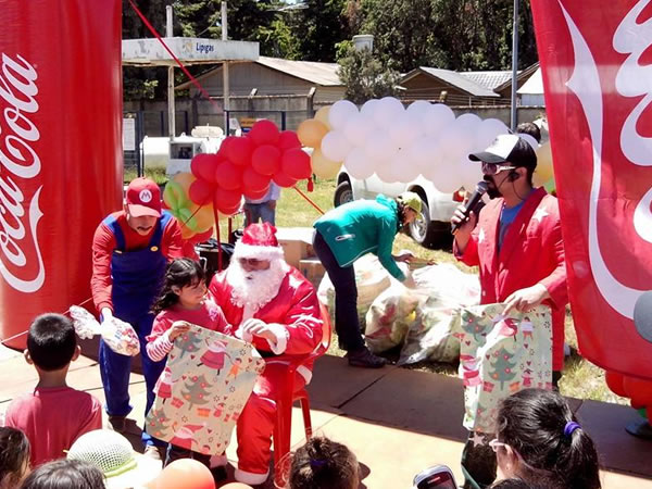 Evento navideño en Coca Cola Puerto Montt